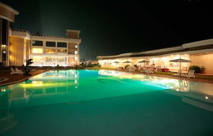 Holiday Regency Moradabad Luaran gambar